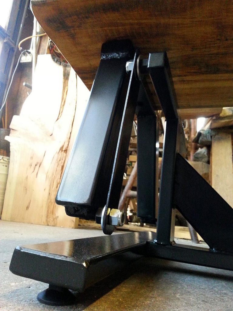 Log Glider Frame Closeup