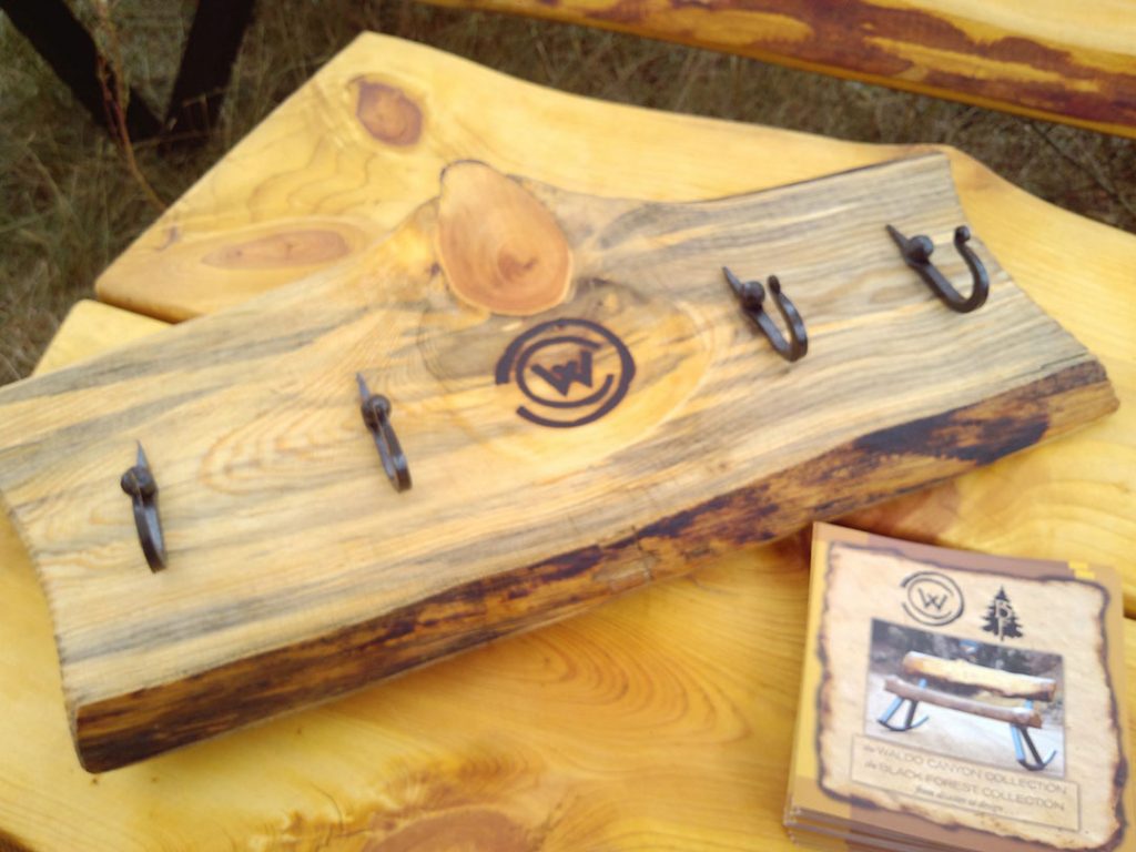 HowTo Make ModernRustic Log Coat Racks Log Furniture How To